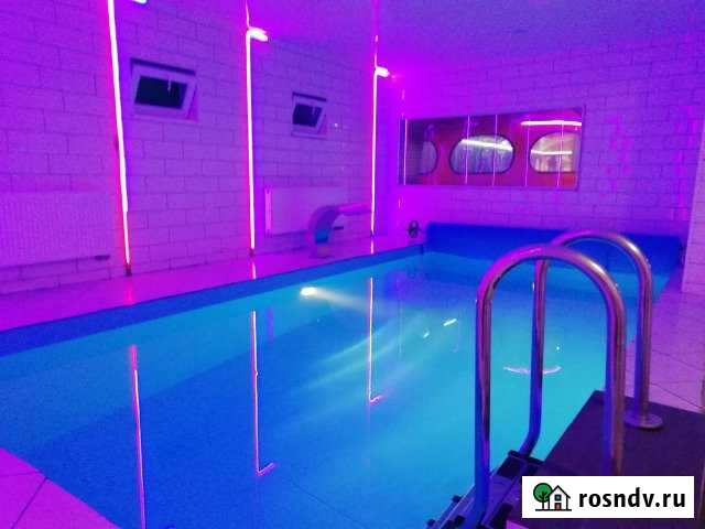 Коттедж 220 м² на участке 6 сот. в аренду посуточно в Москве Москва - изображение 1