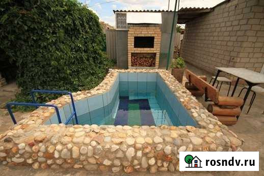 Комната 25 м² в 2-ком. кв., 1/1 эт. в аренду посуточно в Соль-Илецке Соль-Илецк - изображение 1