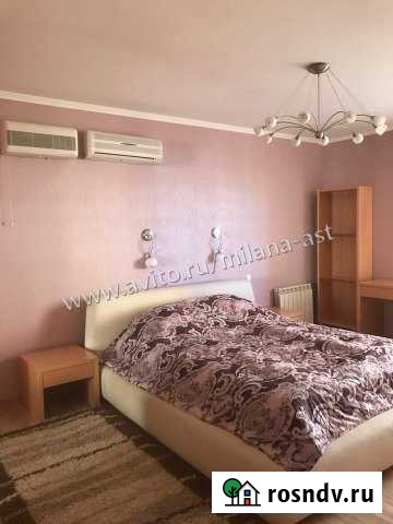 3-комнатная квартира, 100 м², 2/4 эт. в аренду на длительный срок в Астрахани Астрахань - изображение 1