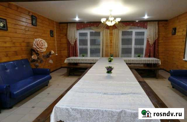 Дом 200 м² на участке 7 сот. в аренду посуточно в Челябинске Челябинск - изображение 1