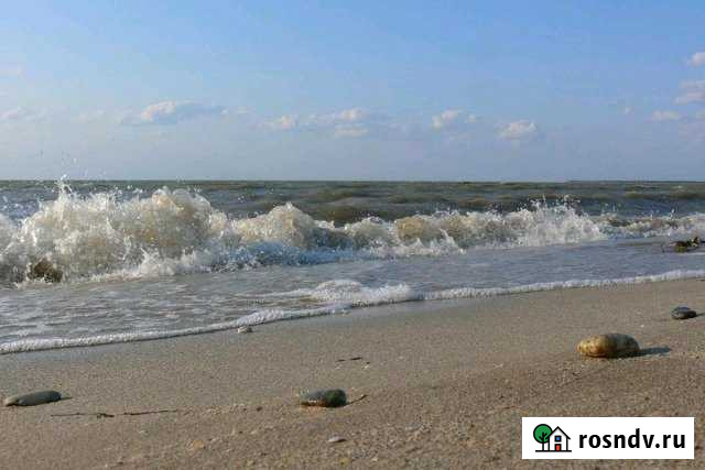 Дом 25 м² на участке 3 сот. в аренду посуточно в Приморско-Ахтарске Приморско-Ахтарск - изображение 1