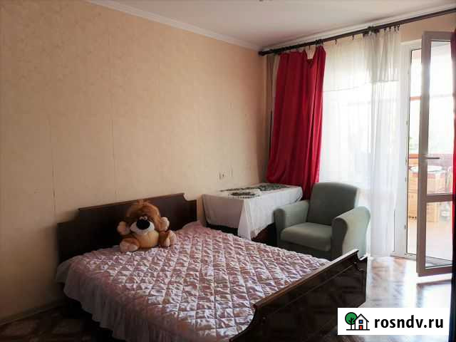 Комната 14 м² в 3-ком. кв., 3/5 эт. в аренду на длительный срок в Севастополе Севастополь - изображение 1