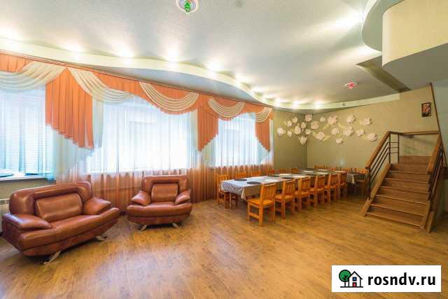 Коттедж 300 м² на участке 7 сот. в аренду посуточно в Сургуте Сургут - изображение 1