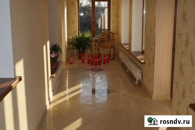 Коттедж 240 м² на участке 150 сот. в аренду посуточно в Рязани Рязань - изображение 1