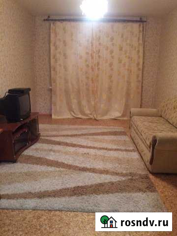 2-комнатная квартира, 50 м², 1/9 эт. в аренду посуточно в Щекино Щекино - изображение 1