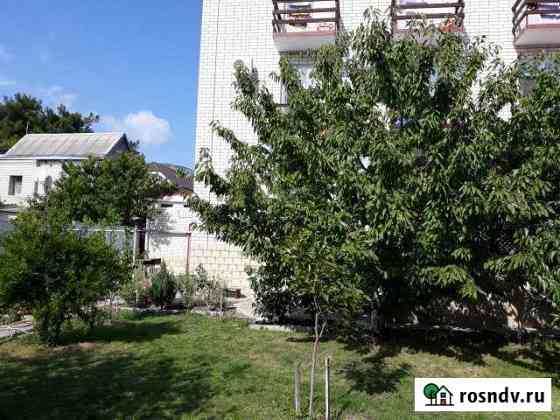 Коттедж 370 м² на участке 7 сот. на продажу в Геленджике Геленджик