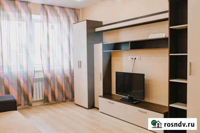 1-комнатная квартира, 40 м², 13/16 эт. в аренду посуточно в Серпухове Серпухов - изображение 1