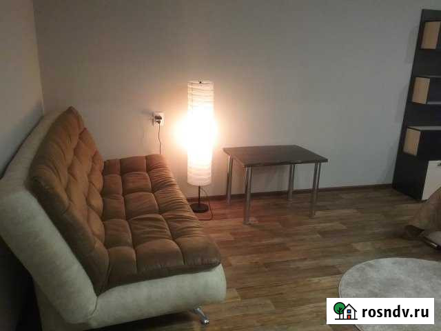 1-комнатная квартира, 33 м², 2/5 эт. в аренду посуточно в Сосногорске Сосногорск - изображение 1