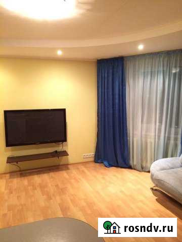 3-комнатная квартира, 90 м², 5/10 эт. в аренду на длительный срок в Энгельсе Энгельс - изображение 1