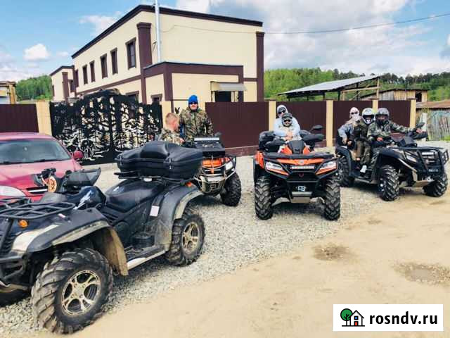 Таунхаус 270 м² на участке 18 сот. в аренду посуточно в Миассе Миасс - изображение 1