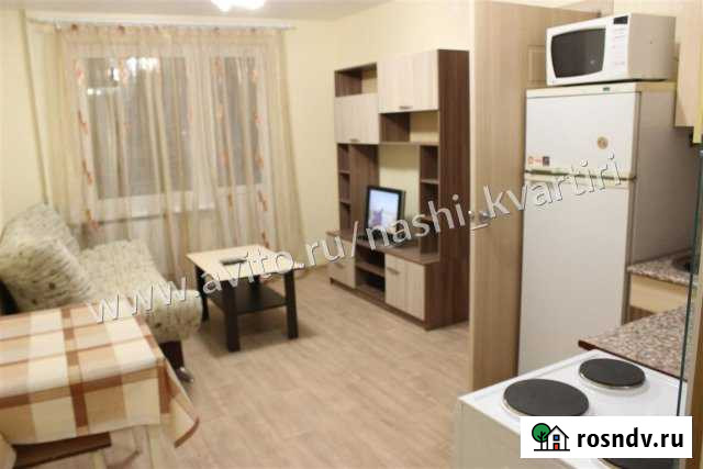 2-комнатная квартира, 45 м², 13/17 эт. в аренду посуточно в Кирове Киров - изображение 1