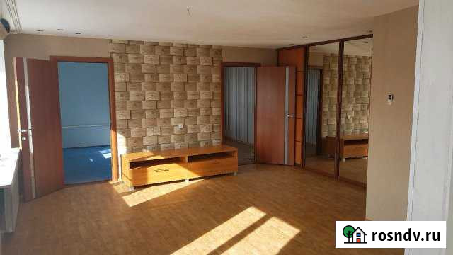 3-комнатная квартира, 63 м², 5/5 эт. в аренду на длительный срок в Чайковском Чайковский - изображение 1