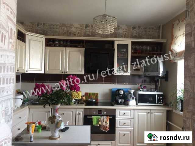 4-комнатная квартира, 81 м², 7/9 эт. на продажу в Златоусте Златоуст - изображение 1