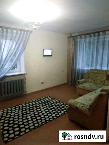 1-комнатная квартира, 32 м², 3/5 эт. в аренду посуточно в Великом Новгороде Великий Новгород - изображение 1