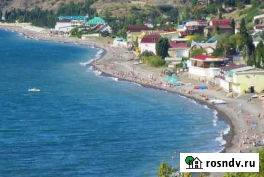 Дом 45 м² на участке 3 сот. в аренду посуточно в Алуште Алушта - изображение 1