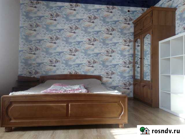 3-комнатная квартира, 76 м², 4/9 эт. в аренду посуточно в Смоленске Смоленск - изображение 1