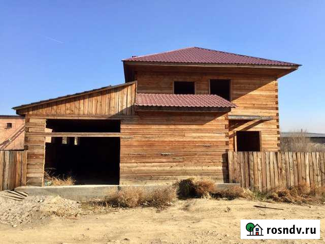 Коттедж 250 м² на участке 10 сот. на продажу в Кызыле Кызыл - изображение 1