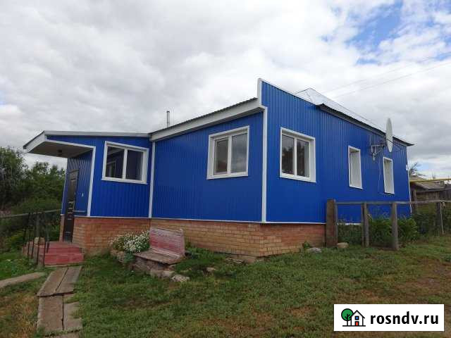 Дом 52 м² на участке 50 сот. на продажу в Кинель-Черкассах Кинель-Черкассы - изображение 1