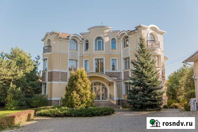 Коттедж 1000 м² на участке 50 сот. в аренду посуточно в Лыткарино Лыткарино - изображение 1