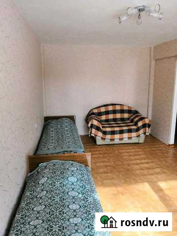 1-комнатная квартира, 33 м², 3/5 эт. в аренду посуточно в Саянске Саянск - изображение 1