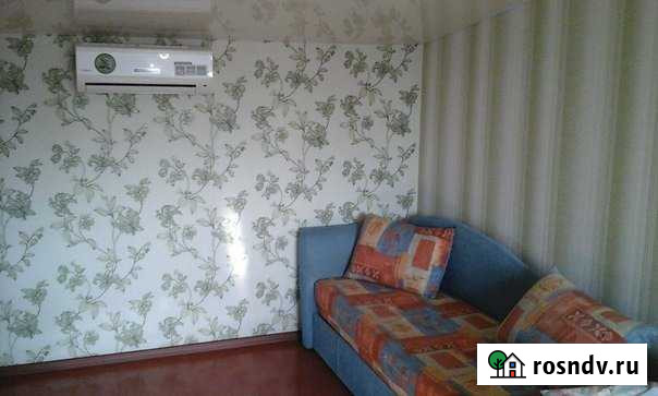 Комната 20 м² в 1-ком. кв., 2/2 эт. в аренду посуточно в Приморско-Ахтарске Приморско-Ахтарск - изображение 1
