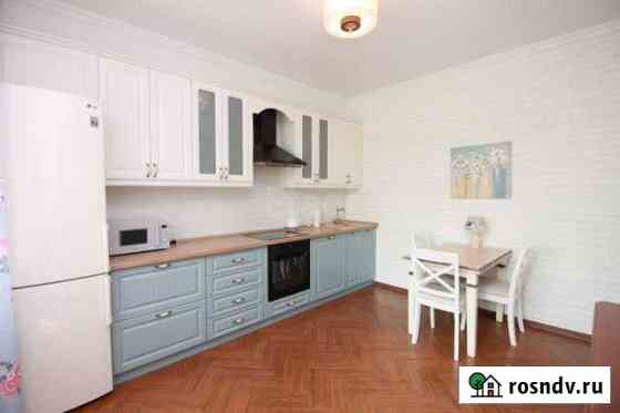 3-комнатная квартира, 106 м², 3/10 эт. в аренду на длительный срок в Тюмени Тюмень