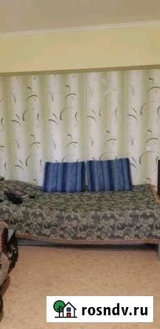 Комната 20 м² в 2-ком. кв., 1/5 эт. в аренду на длительный срок в Благовещенске Благовещенск - изображение 1