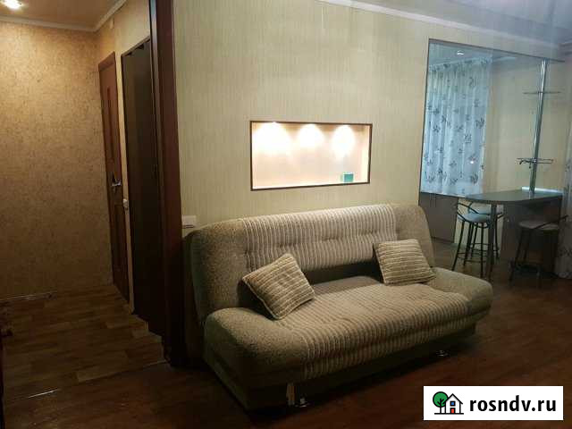 1-комнатная квартира, 42 м², 3/5 эт. в аренду посуточно в Миассе Миасс - изображение 1