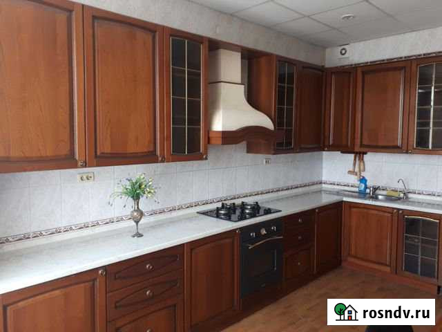 3-комнатная квартира, 84 м², 3/3 эт. в аренду на длительный срок в Камышине Камышин - изображение 1