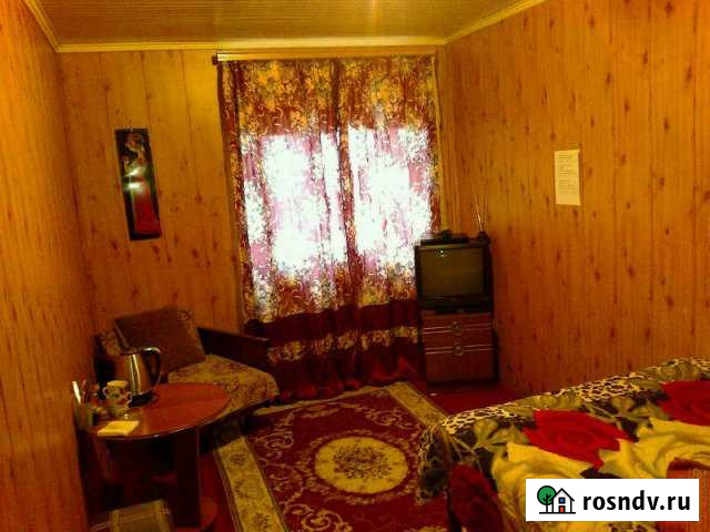 Комната 25 м² в 1-ком. кв., 2/2 эт. в аренду посуточно в Черкесске Черкесск - изображение 1