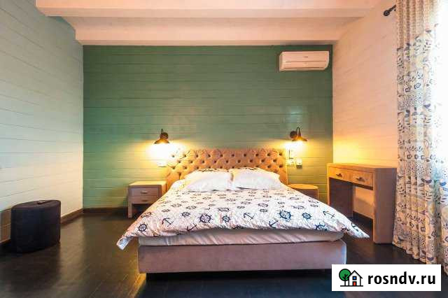 Дом 200 м² на участке 100 сот. в аренду посуточно в Черноморском Республики Крым Черноморское - изображение 1