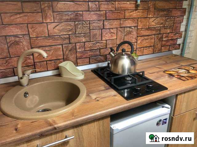 2-комнатная квартира, 47 м², 3/5 эт. в аренду посуточно в Троицке Челябинской области Троицк - изображение 1