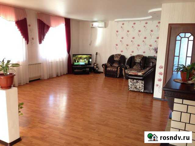 Коттедж 200 м² на участке 8 сот. на продажу в Соль-Илецке Соль-Илецк - изображение 1