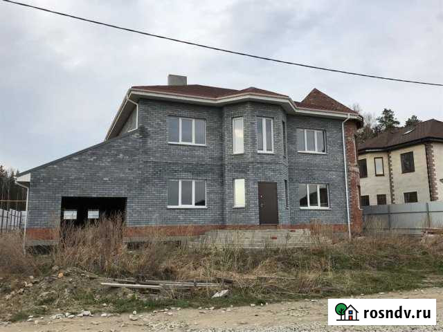 Дом 227 м² на участке 10 сот. на продажу в Среднеуральске Среднеуральск - изображение 1