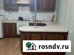 2-комнатная квартира, 70 м², 3/6 эт. в аренду на длительный срок в Энгельсе Энгельс - изображение 1