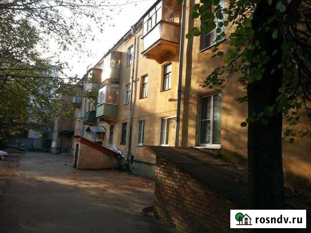 Комната 33 м² в 3-ком. кв., 1/3 эт. на продажу в Серпухове Серпухов - изображение 1