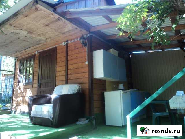 Дача 20 м² на участке 2 сот. в аренду посуточно в Геленджике Геленджик - изображение 1