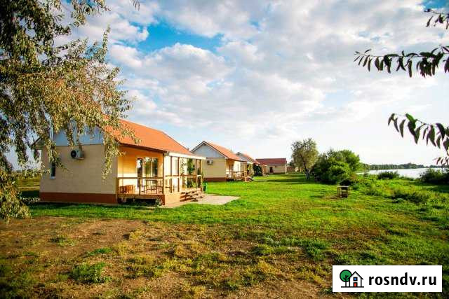 Коттедж 80 м² на участке 25 сот. в аренду посуточно в Астрахани Астрахань - изображение 1