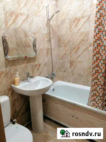 1-комнатная квартира, 32 м², 3/5 эт. в аренду посуточно в Новомосковске Новомосковск - изображение 1