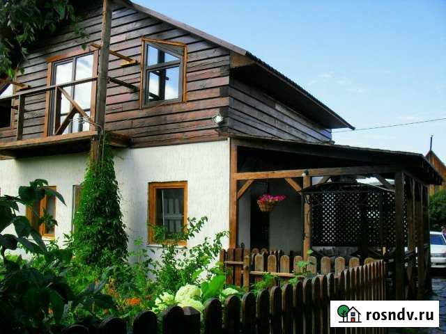 Коттедж 200 м² на участке 5 сот. в аренду посуточно в Овсянке Овсянка - изображение 1