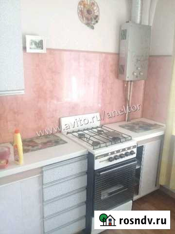 2-комнатная квартира, 45 м², 5/5 эт. в аренду на длительный срок в Новомосковске Новомосковск - изображение 1