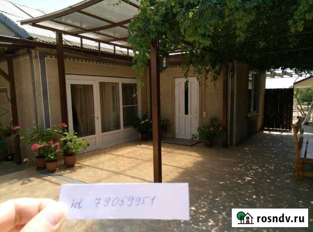 Дом 100 м² на участке 25 сот. в аренду посуточно в Ахтанизовской Ахтанизовская - изображение 1
