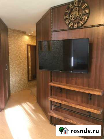 2-комнатная квартира, 50 м², 2/5 эт. в аренду посуточно в Брянске Брянск - изображение 1