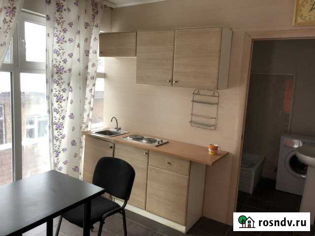 2-комнатная квартира, 70 м², 1/2 эт. в аренду на длительный срок в Чехове Московской области Чехов - изображение 1