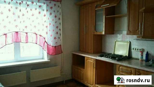 3-комнатная квартира, 72 м², 1/5 эт. в аренду на длительный срок в Кыштыме Кыштым - изображение 1