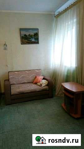 Комната 19 м² в 8-ком. кв., 2/3 эт. в аренду на длительный срок в Калининграде Калининград - изображение 1