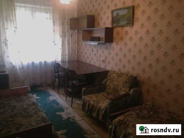 Комната 16 м² в 3-ком. кв., 1/5 эт. в аренду на длительный срок в Кирове Киров - изображение 1