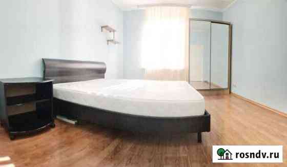 3-комнатная квартира, 80 м², 1/4 эт. в аренду посуточно в Омске Омск