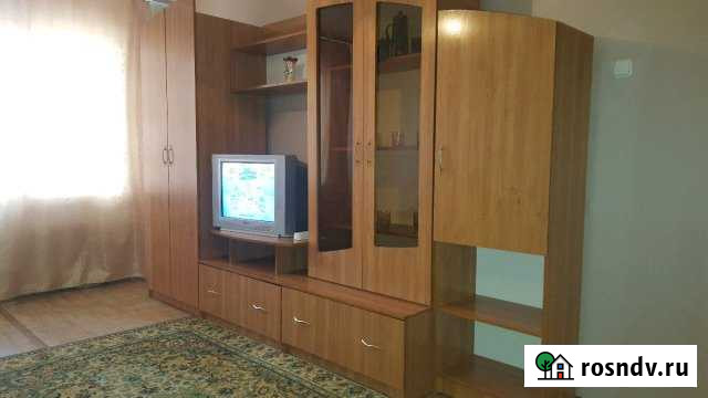 2-комнатная квартира, 44 м², 1/5 эт. в аренду посуточно в Камышине Камышин - изображение 1