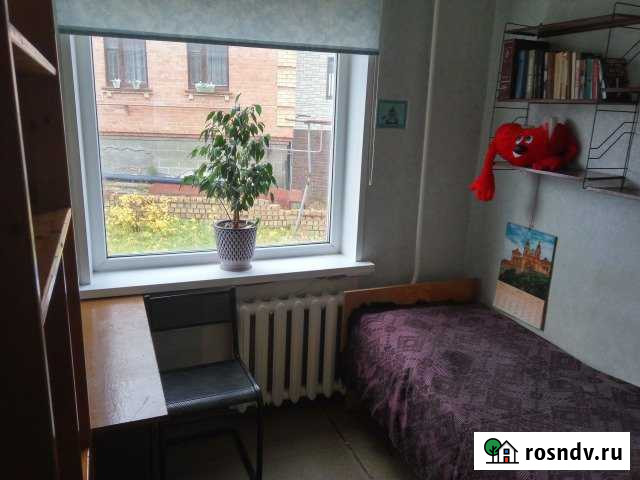 Комната 17 м² в 5-ком. кв., 2/2 эт. в аренду посуточно в Ухте Ухта - изображение 1